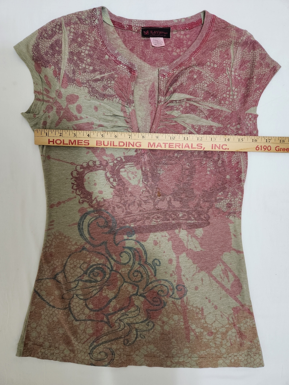 Self Esteem Pink and Olive Graphic Short Sleeve Henley - Picture 4 of 5